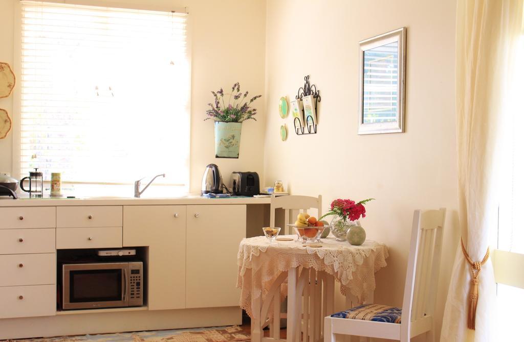 Annies B And B Bed & Breakfast Warkworth Rom bilde